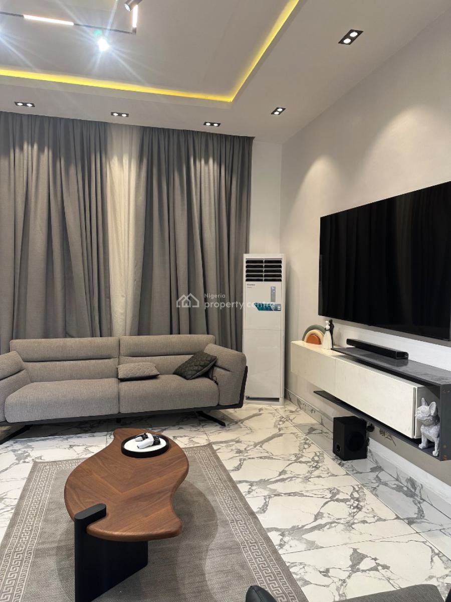 Spacious 4 Bedrooms Detached Duplex ( Self Compound), Daffodil Gardens Estate 2, Lekki Phase 2, Lekki, Lagos, Detached Duplex Short Let