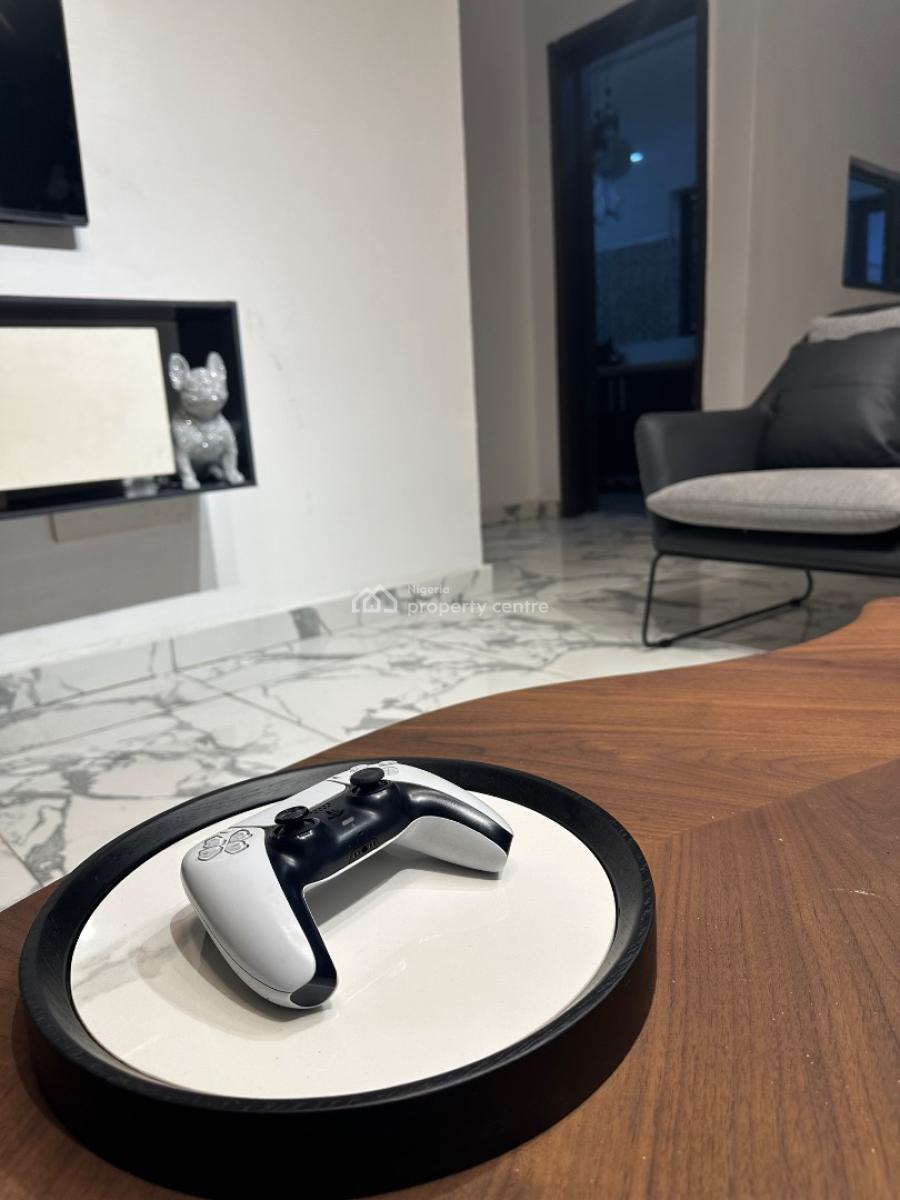 Spacious 4 Bedrooms Detached Duplex ( Self Compound), Daffodil Gardens Estate 2, Lekki Phase 2, Lekki, Lagos, Detached Duplex Short Let