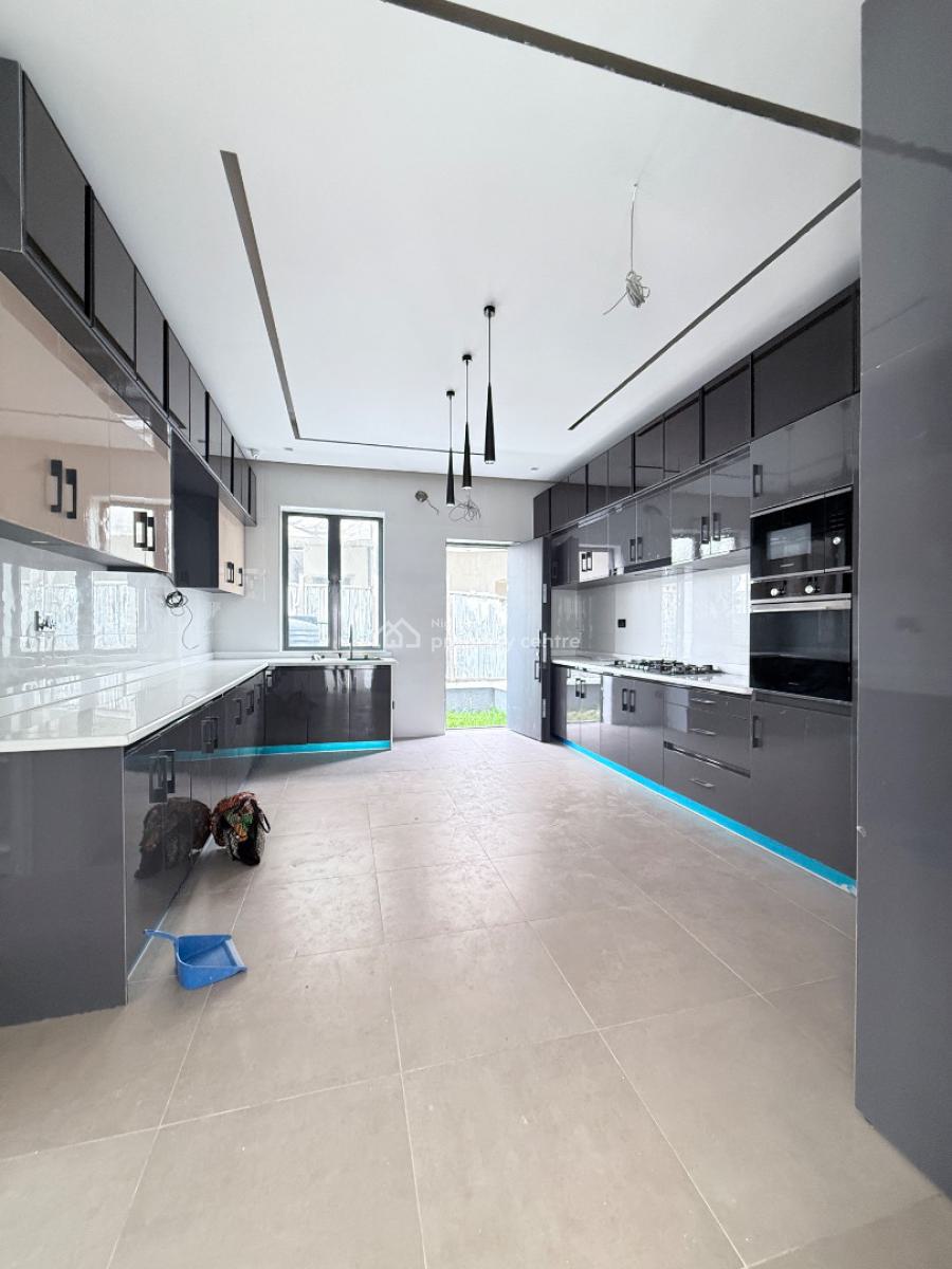 5-bedroom Semi-detached Duplex, Cowrie Creek, Ikate, Lekki, Lagos, Detached Duplex for Sale