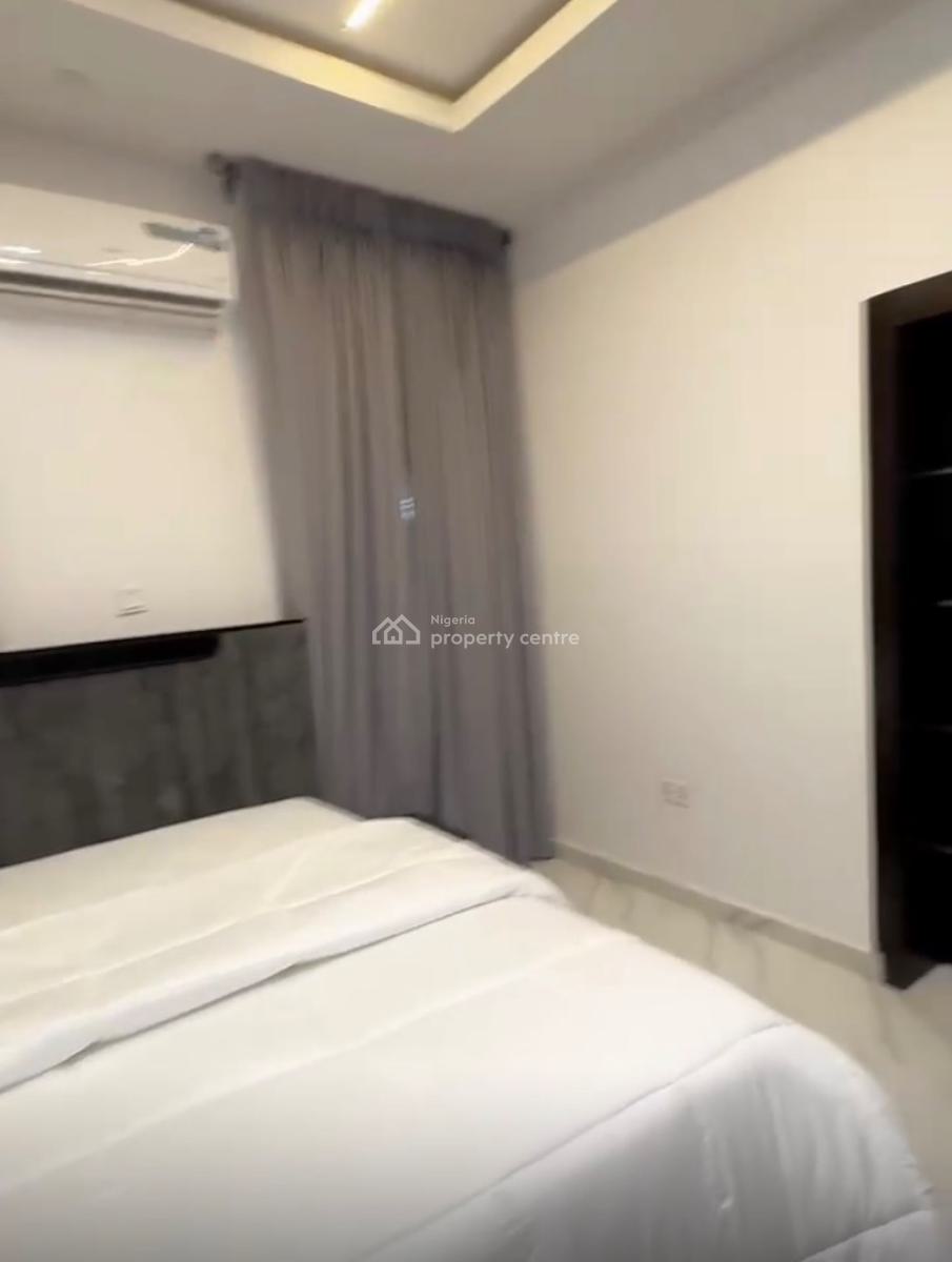 Lavishly Furnished 3 Bedroom Apartment, Lekki Phase 1, Lekki, Lagos, Flat / Apartment Short Let