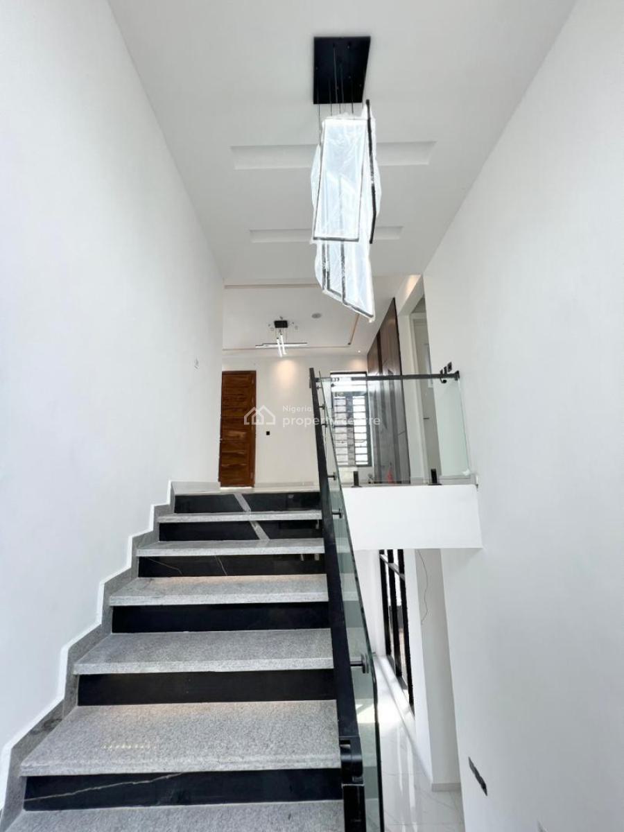 5bedrooms Fully-detached Duplex with Bq, Lekki County, Lekki, Lagos, Detached Duplex for Sale