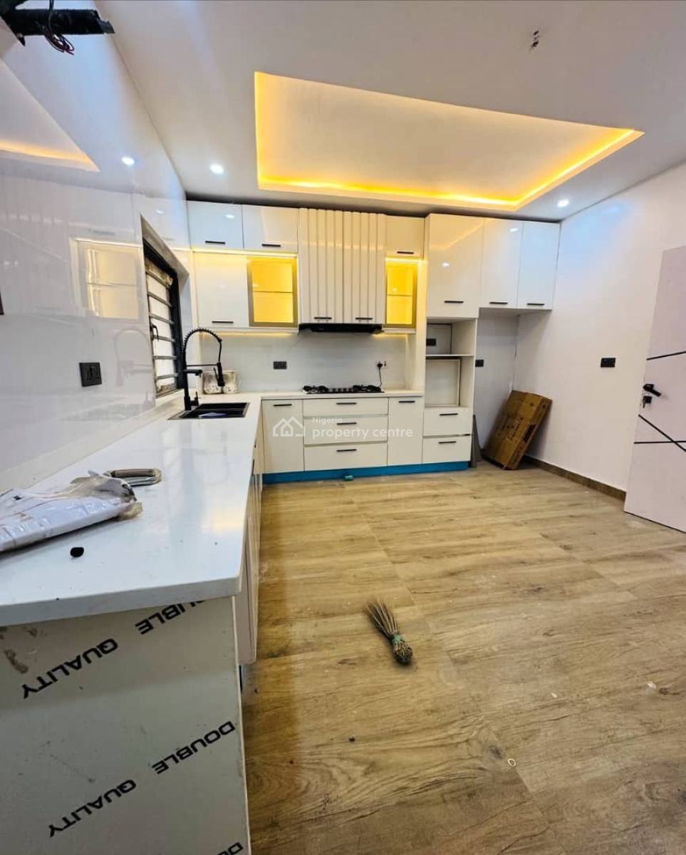 Magnificent 4 Bedroom Semi Detached Duplex with Bq, Shonibare Estate, Maryland, Lagos, Semi-detached Duplex for Sale