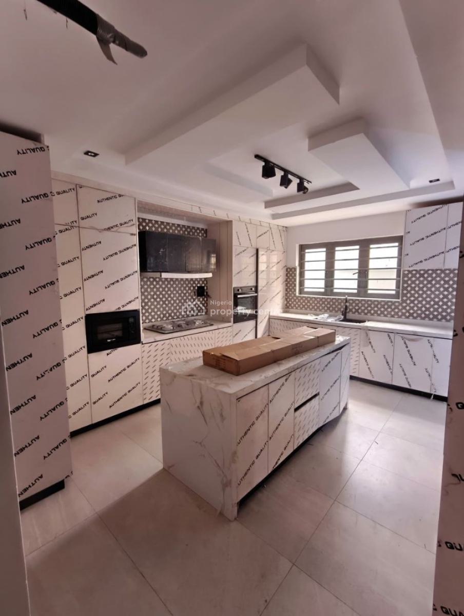 5 Bedroom Fully Detached Duplexes with Bq, Gra Phase 2, Magodo, Lagos, Detached Duplex for Sale