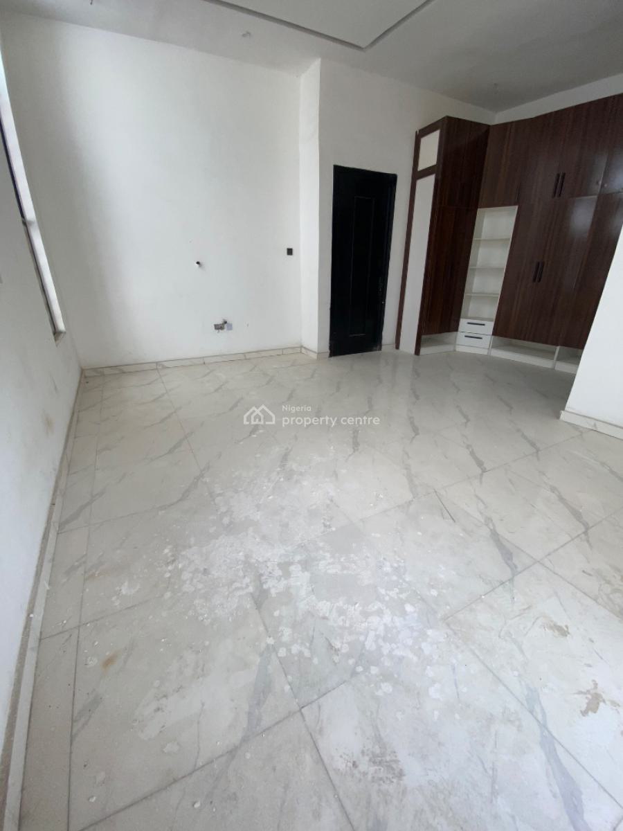 5 Bedroom Spacious Semi Detached Duplex, Lekki Phase 1, Lekki, Lagos, Semi-detached Duplex for Rent