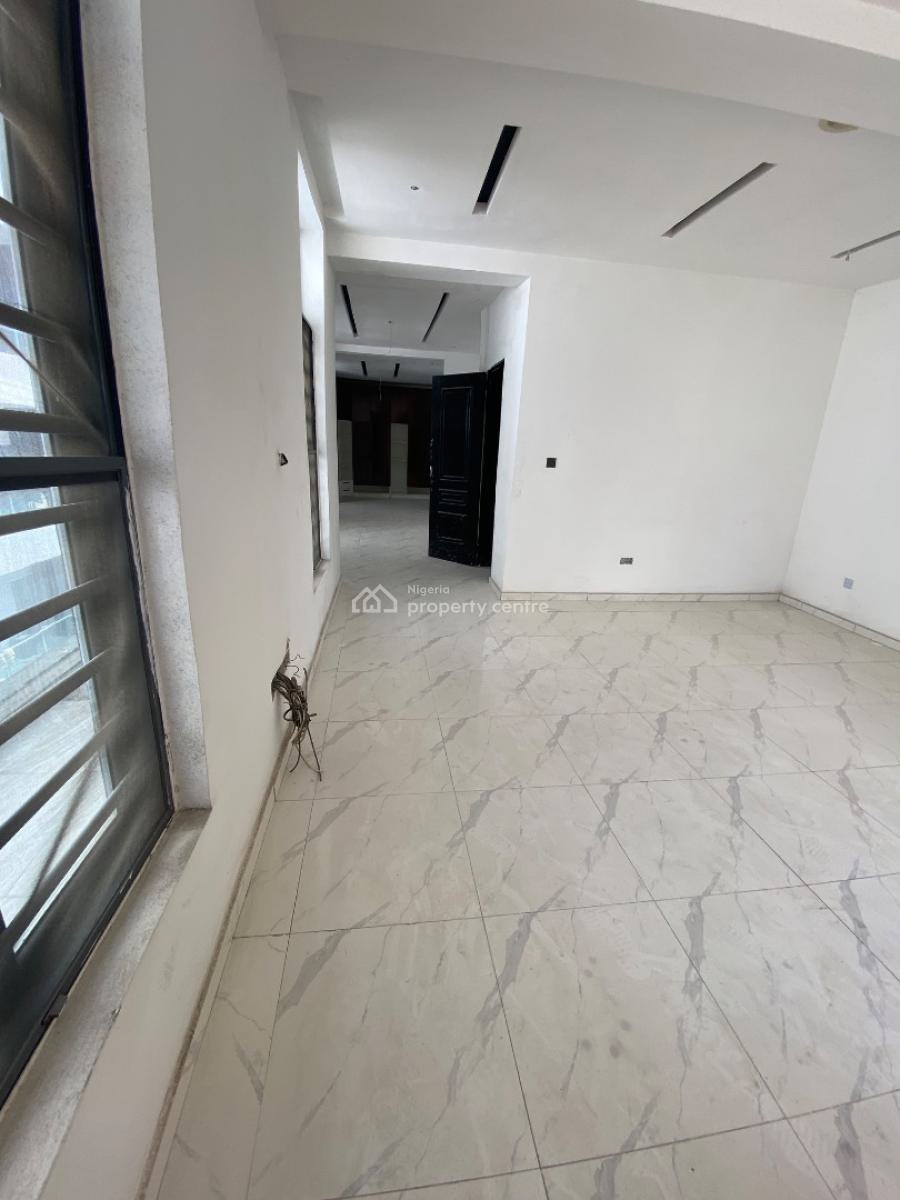 5 Bedroom Spacious Semi Detached Duplex, Lekki Phase 1, Lekki, Lagos, Semi-detached Duplex for Rent