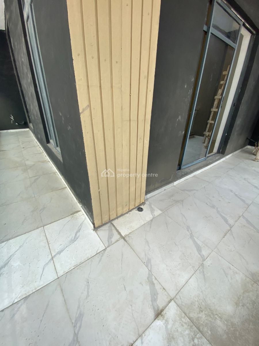 5 Bedroom Spacious Semi Detached Duplex, Lekki Phase 1, Lekki, Lagos, Semi-detached Duplex for Rent