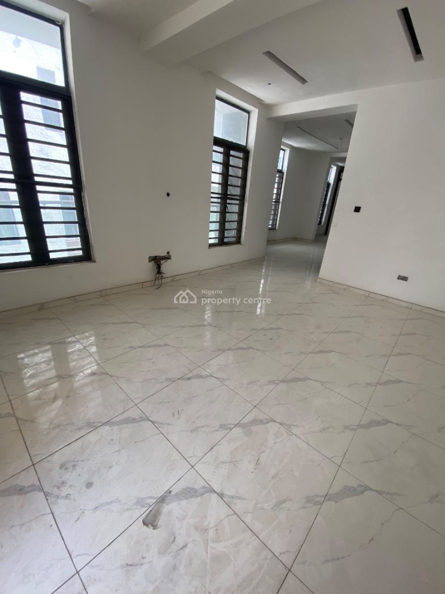 5 Bedroom Spacious Semi Detached Duplex, Lekki Phase 1, Lekki, Lagos, Semi-detached Duplex for Rent