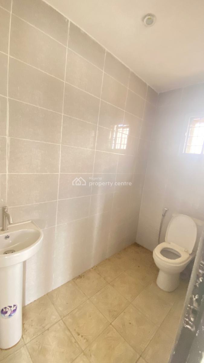 Very Spacious 4 Bedroom Terrace, Jahi, Abuja, Terraced Duplex for Rent