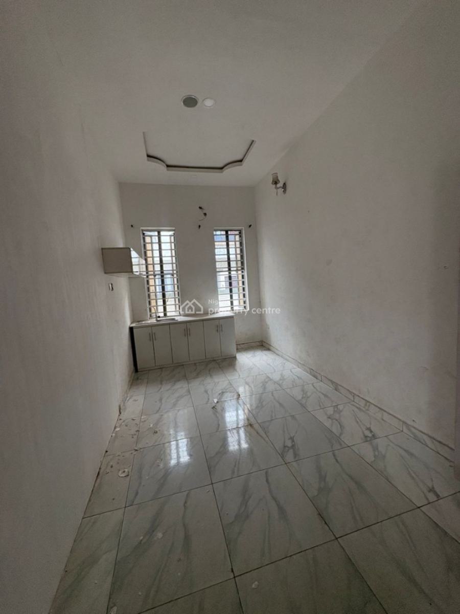 Luxurious Miniflat with Personal Kitchen, Ikota Gra, Ikota, Lekki, Lagos, Mini Flat (room and Parlour) for Rent