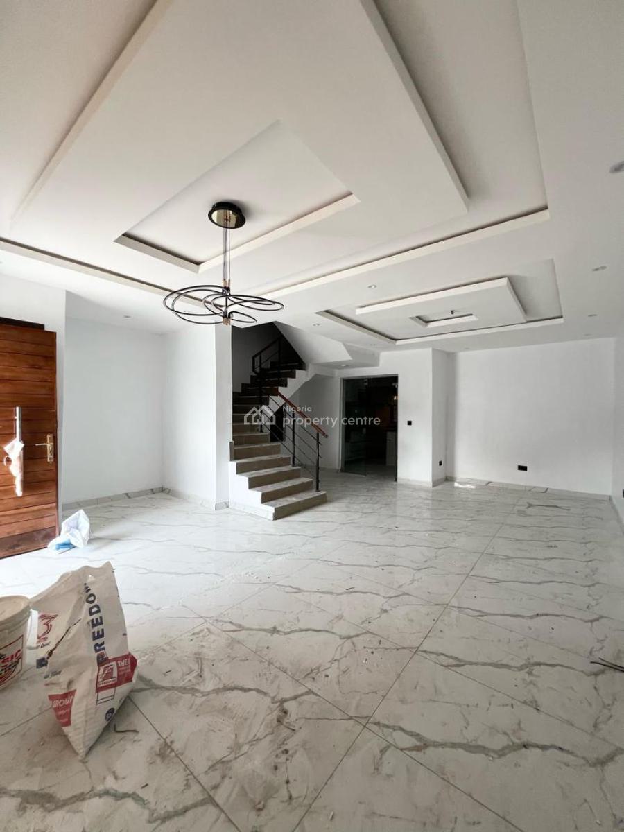 Luxurious 3 Bedroom Terraced Duplex with Excellent Facilities, Ikota, Lekki, Lagos, Terraced Duplex for Sale