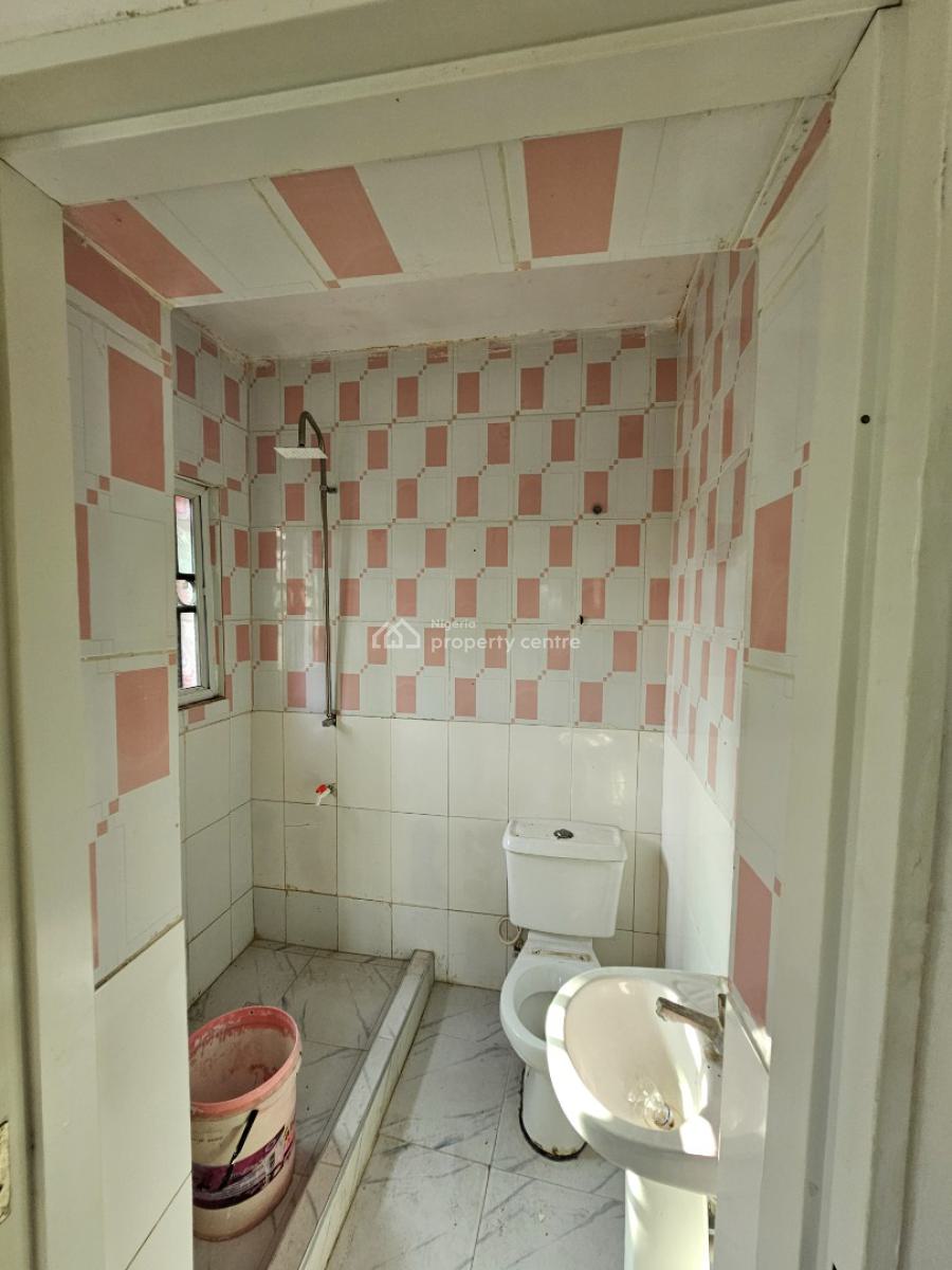 Well Maintained 3 Bedroom Apartments, Ajah, Lagos, House for Rent