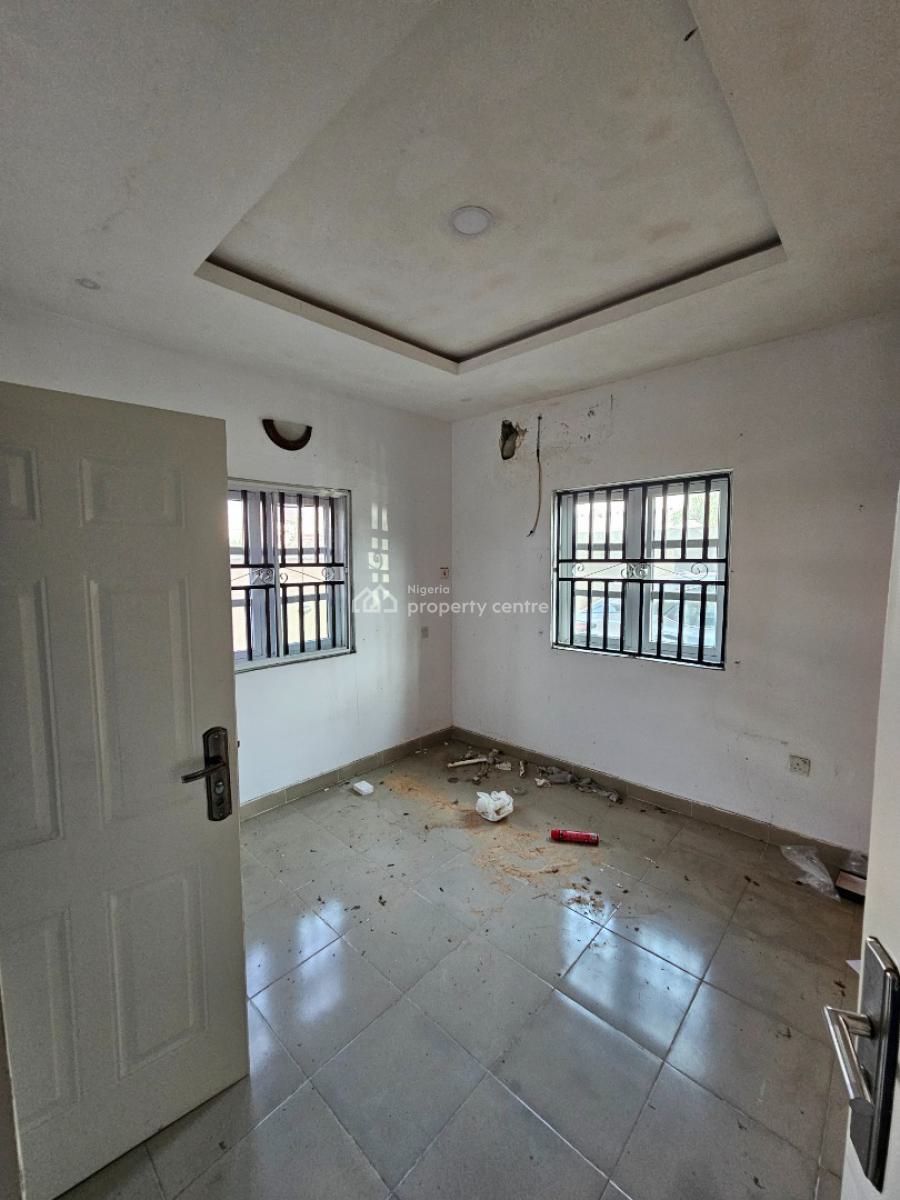 Well Maintained 3 Bedroom Apartments, Ajah, Lagos, House for Rent