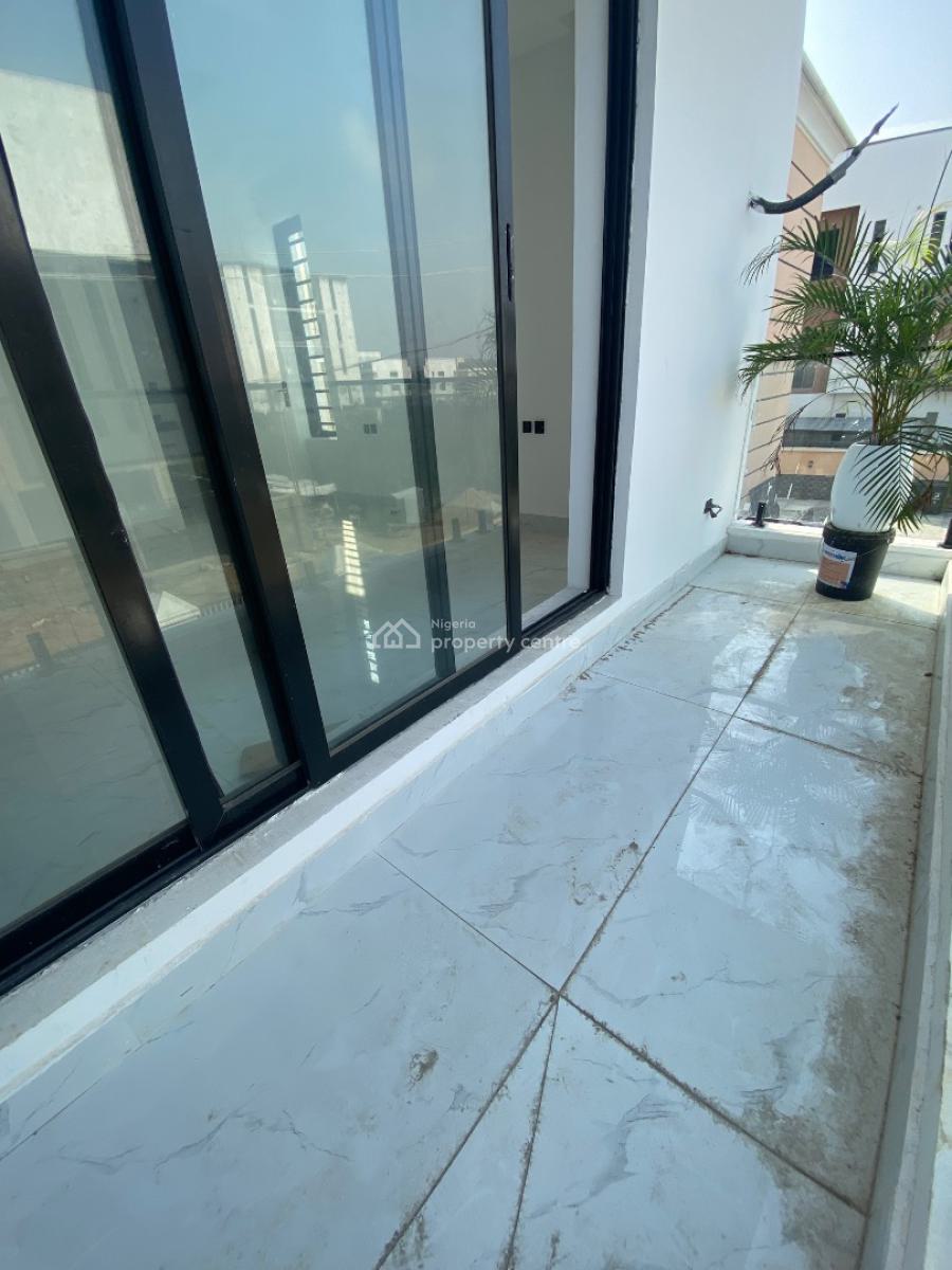 Luxury 2 Bedroom Apartment, Lekki Phase 1, Lekki, Lagos, Flat / Apartment for Sale