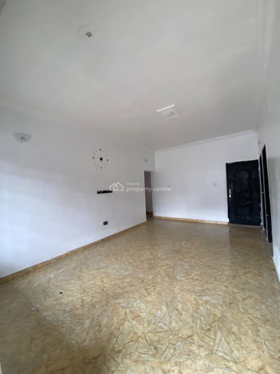 Clean 2 Bedroom Close to The Expressway, Around Blenco Close to Express, Sangotedo, Ajah, Lagos, Flat / Apartment for Rent
