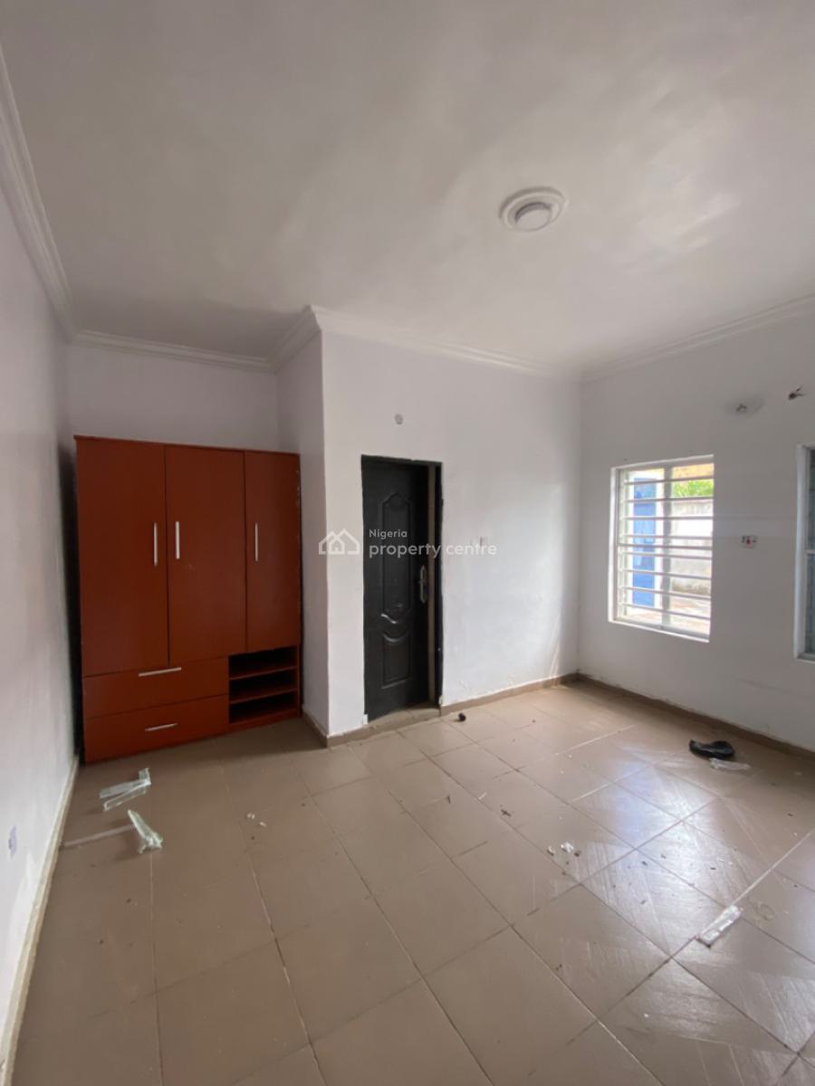 Clean 2 Bedroom Close to The Expressway, Around Blenco Close to Express, Sangotedo, Ajah, Lagos, Flat / Apartment for Rent