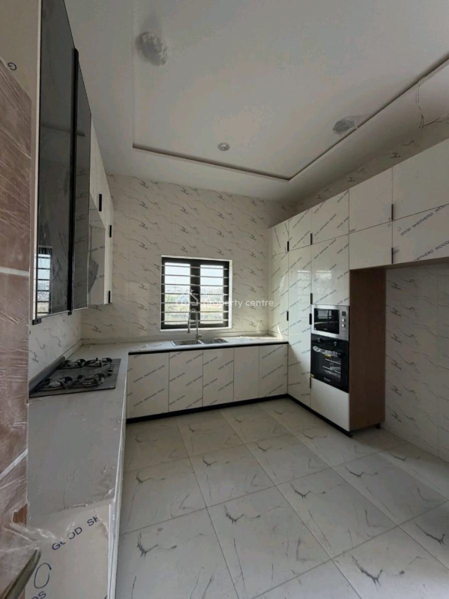 Newly Built 4 Bedrooms Terraced Duplex, Guzape District, Abuja, Terraced Duplex for Sale