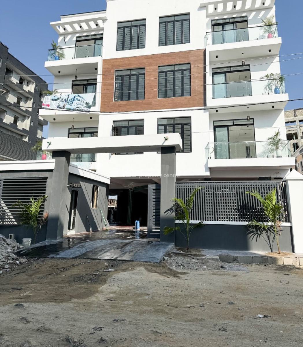 Lovely 2 Bedroom Apartment with Bq, Lekki Phase 1, Lekki, Lagos, Block of Flats for Sale