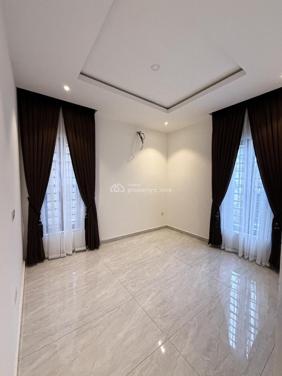 Lovely 2 Bedroom Apartment with Bq, Ikate, Lekki, Lagos, Block of Flats for Sale