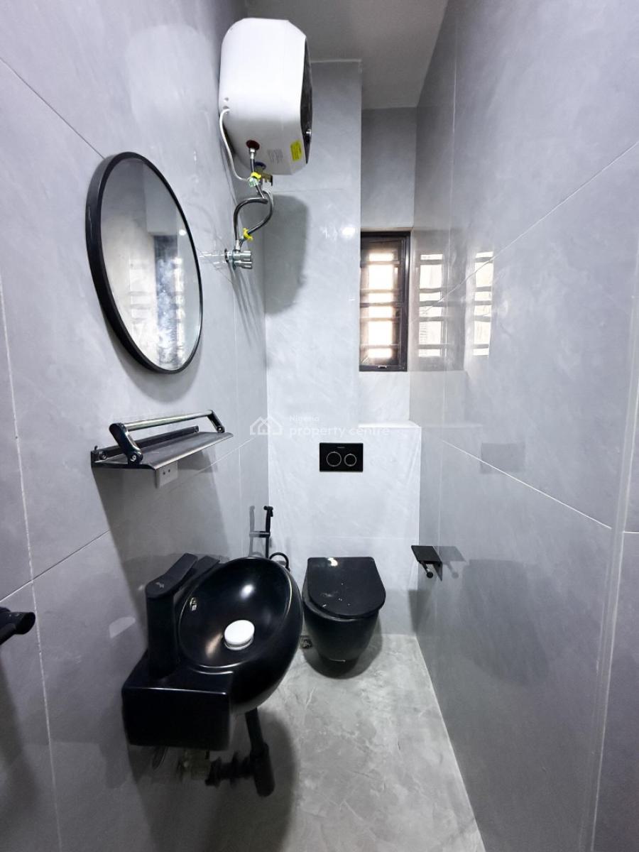 Lovely 2 Bedroom Apartment with Bq, Ikate, Lekki, Lagos, Block of Flats for Sale