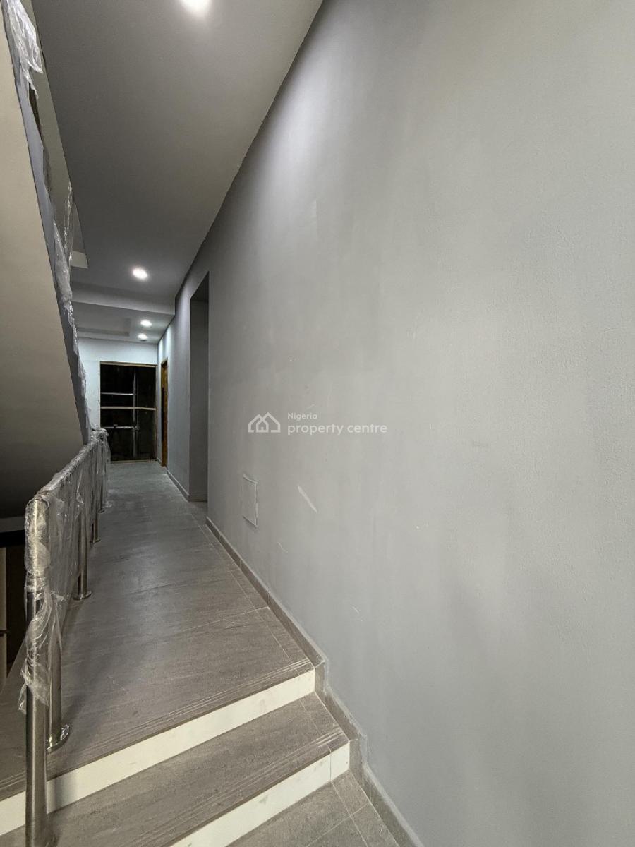 Lovely 2 Bedroom Apartment with Bq, Ikate, Lekki, Lagos, Block of Flats for Sale