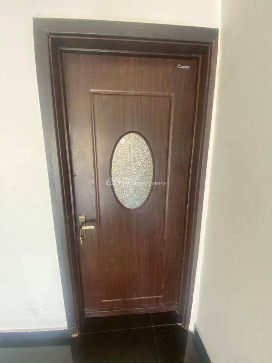 Serviced 2 Bedrooms Apartment at Lekki Phase 1., Lekki, Lekki Phase 1, Lekki, Lagos, Flat / Apartment for Rent