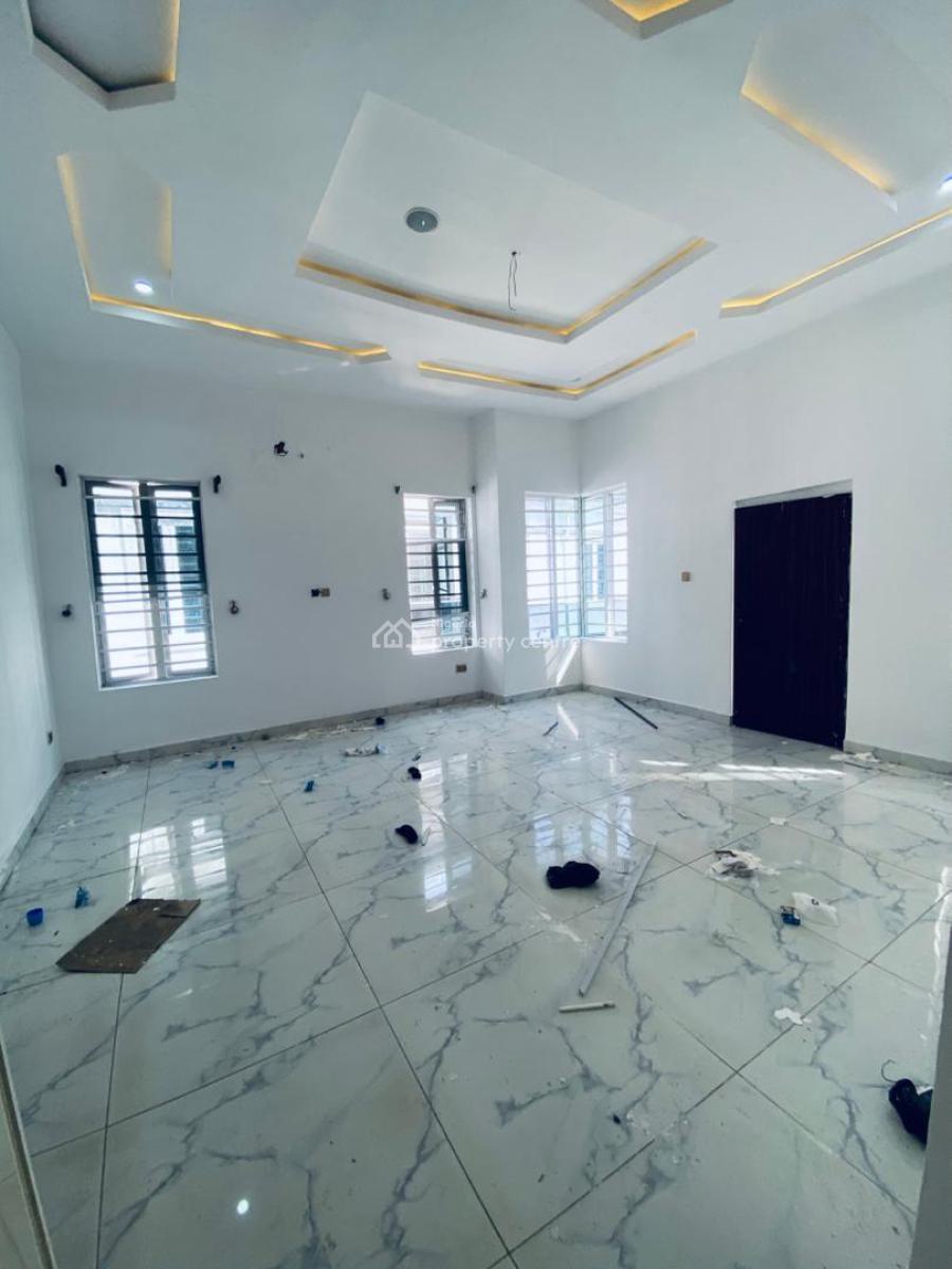Brand New Masters Bedroom Apartment with Balcony, Orchid Road, Lekki, Lagos, Flat / Apartment for Rent