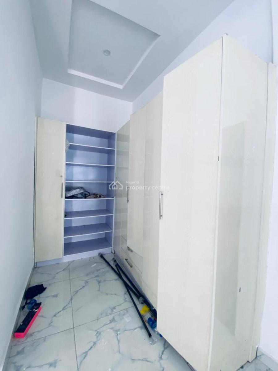 Brand New Masters Bedroom Apartment with Balcony, Orchid Road, Lekki, Lagos, Flat / Apartment for Rent