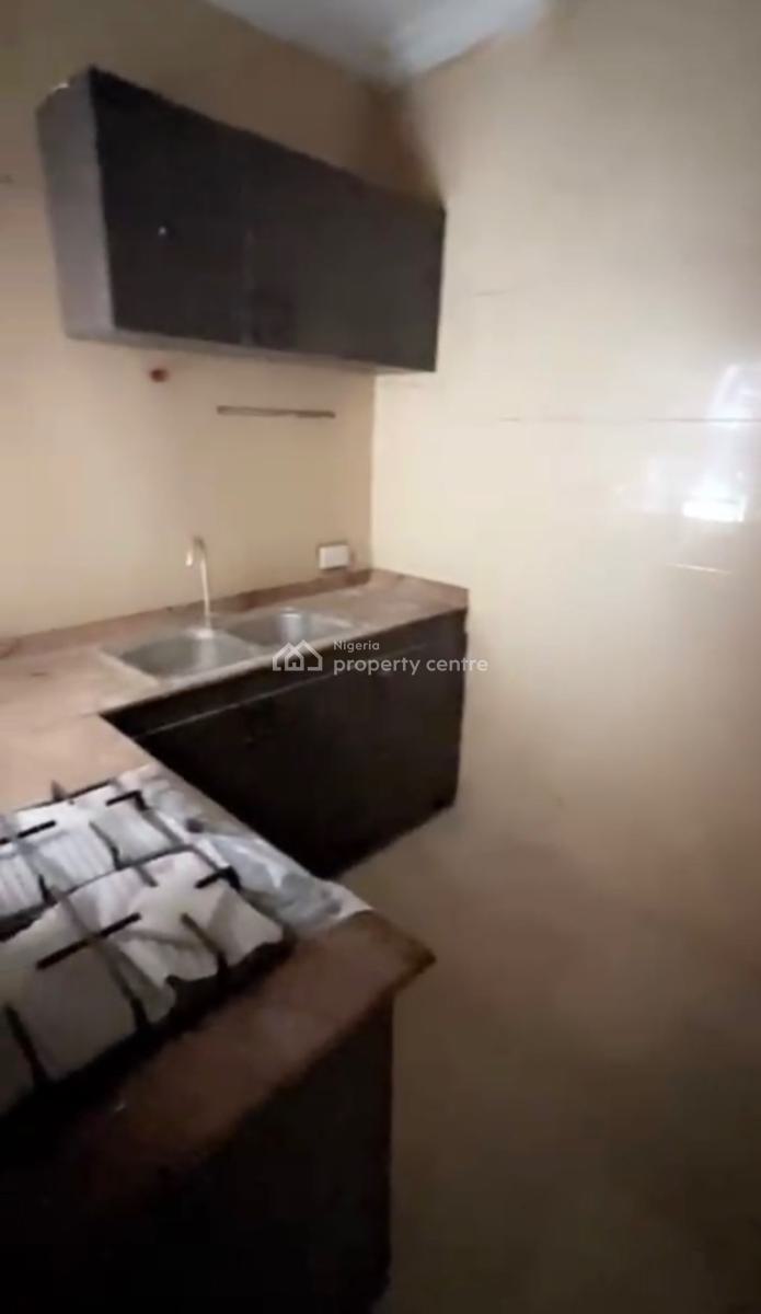 Well Maintained and Spacious 1 Bedroom Apartment Upstairs, Lekki Phase 1, Lekki, Lagos, Mini Flat (room and Parlour) for Rent