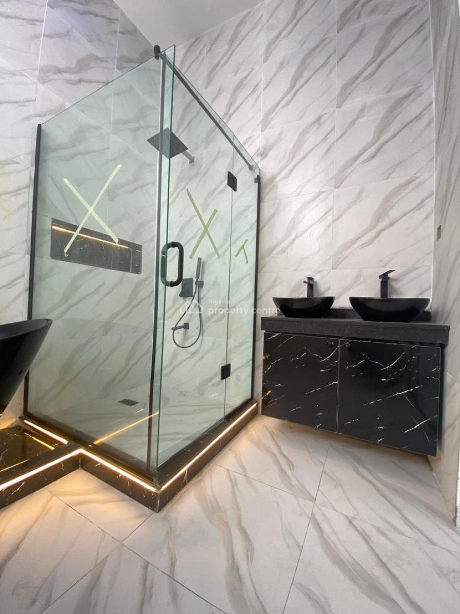 Spacious 5-bedroom Fully Detached Duplex with Boys Quarters, Chevron, Lekki, Lagos, Detached Duplex for Sale