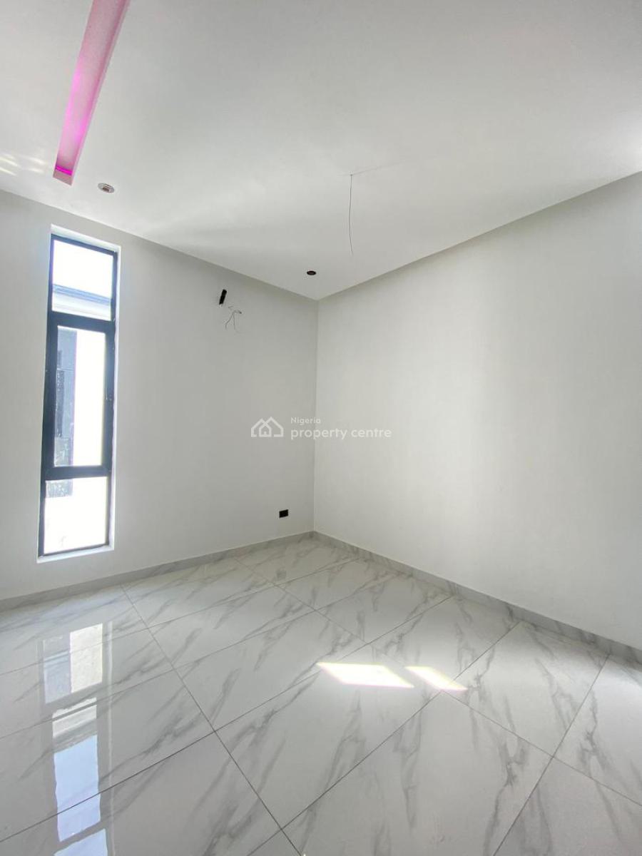 Spacious 5-bedroom Fully Detached Duplex with Boys Quarters, Chevron, Lekki, Lagos, Detached Duplex for Sale