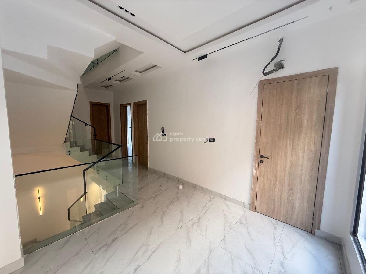 Fully Automated Newly Built 4 Bedroom Terrace: Voice Control, Bq, Gym, Pool, Lekki Phase 1, Lekki, Lagos, Terraced Duplex for Rent