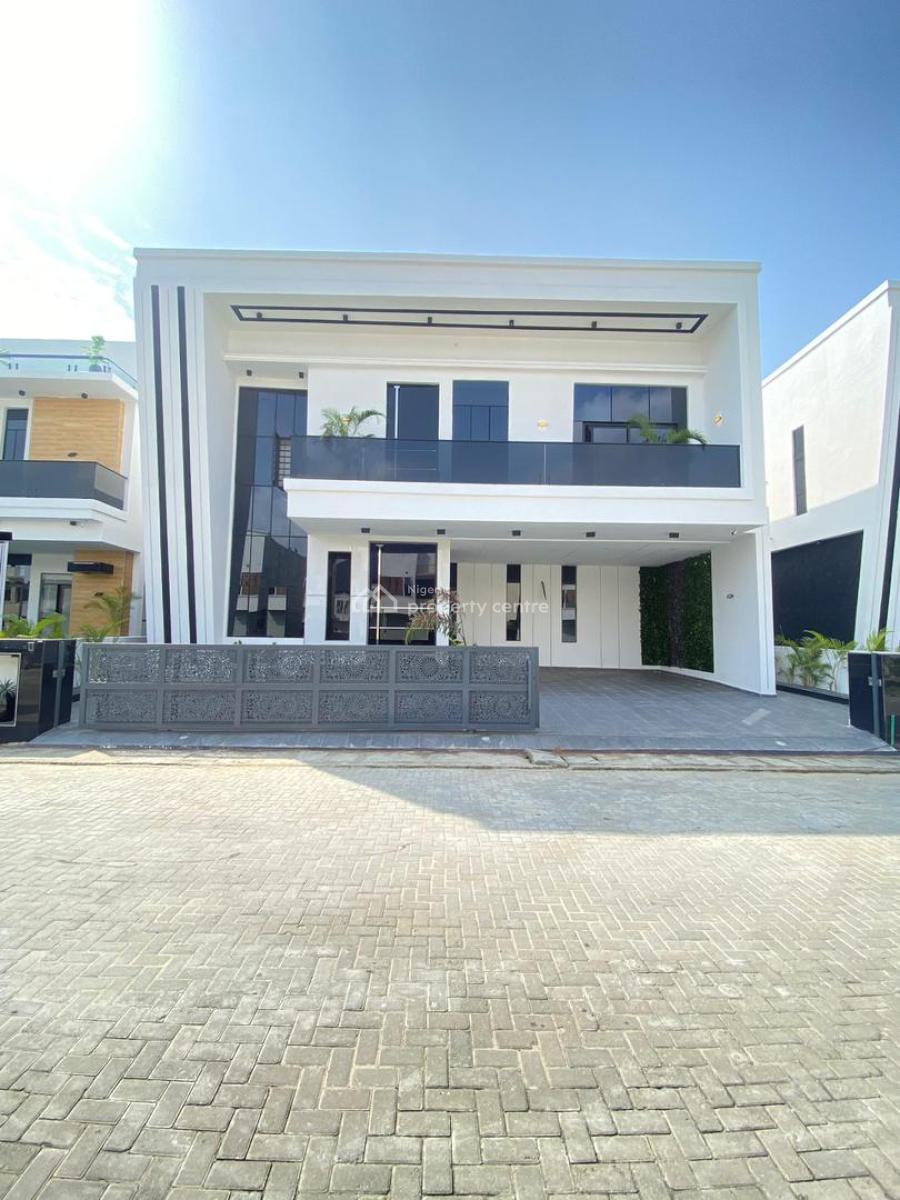 Spacious 5-bedroom Fully Detached Duplex with Boys Quarters, Chevron, Lekki, Lagos, Detached Duplex for Sale