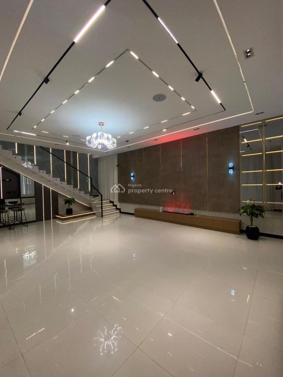 Spacious 5-bedroom Fully Detached Duplex with Boys Quarters, Chevron, Lekki, Lagos, Detached Duplex for Sale