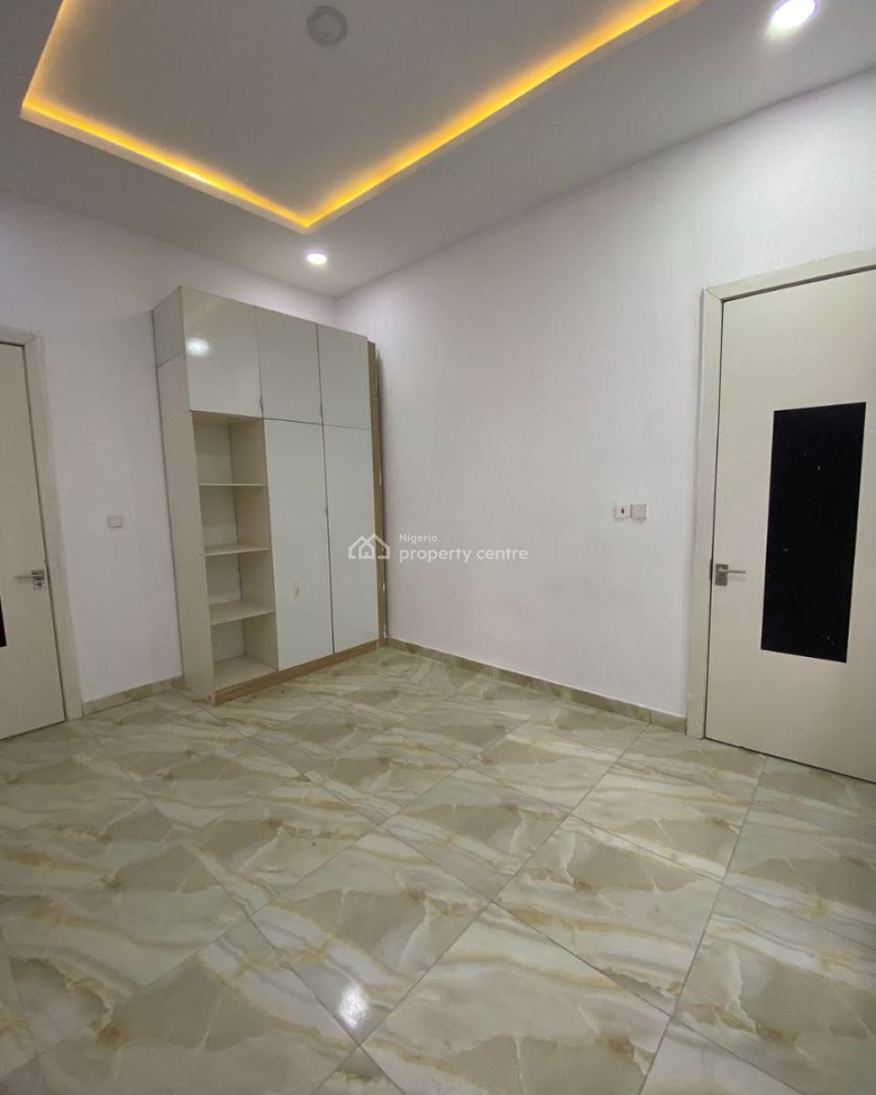 Brand New Semi Masters Bedroom, Oral Estate Extension, By Chevron Toll Gate, Lekki, Lagos, Flat / Apartment for Rent