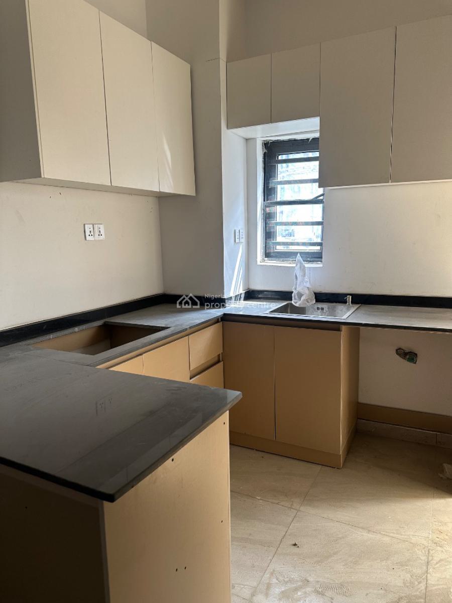 Brand New Two Bedroom, Ilasan, Lekki, Lagos, Flat / Apartment for Rent