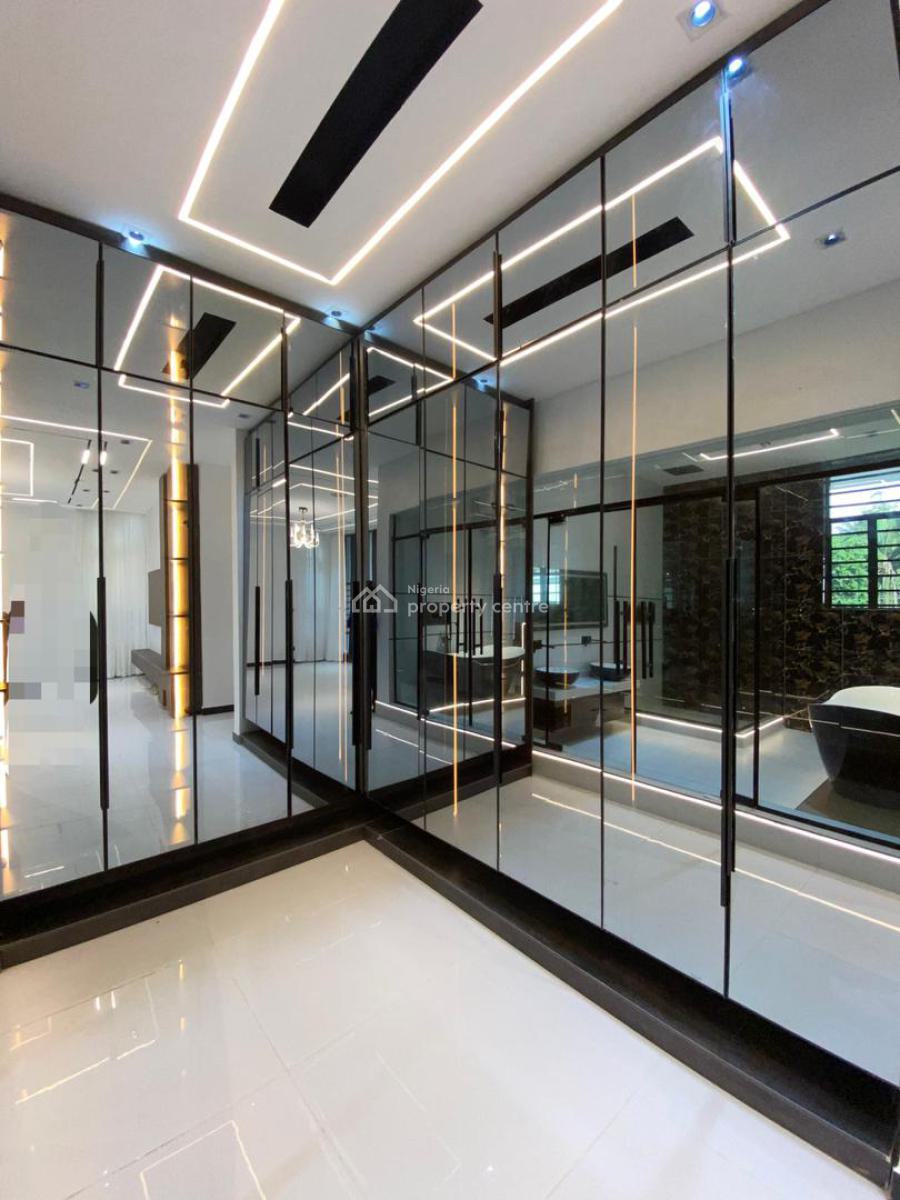 Spacious 5-bedroom Fully Detached Duplex with Boys Quarters, Chevron, Lekki, Lagos, Detached Duplex for Sale