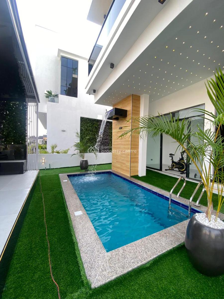 Spacious 5-bedroom Fully Detached Duplex with Boys Quarters, Chevron, Lekki, Lagos, Detached Duplex for Sale