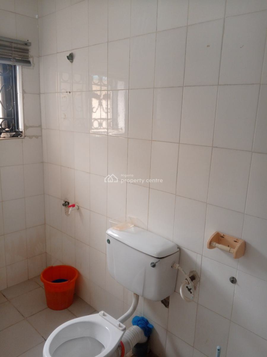 2 Room Office Space, Ikota Villa Estate, Lekki, Lagos, Office Space for Rent