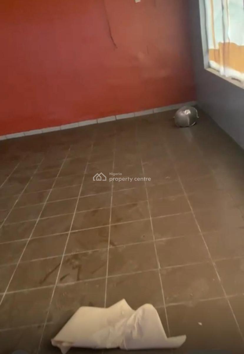 250 Sqm Open Space, Victoria Island (vi), Lagos, Commercial Property for Rent