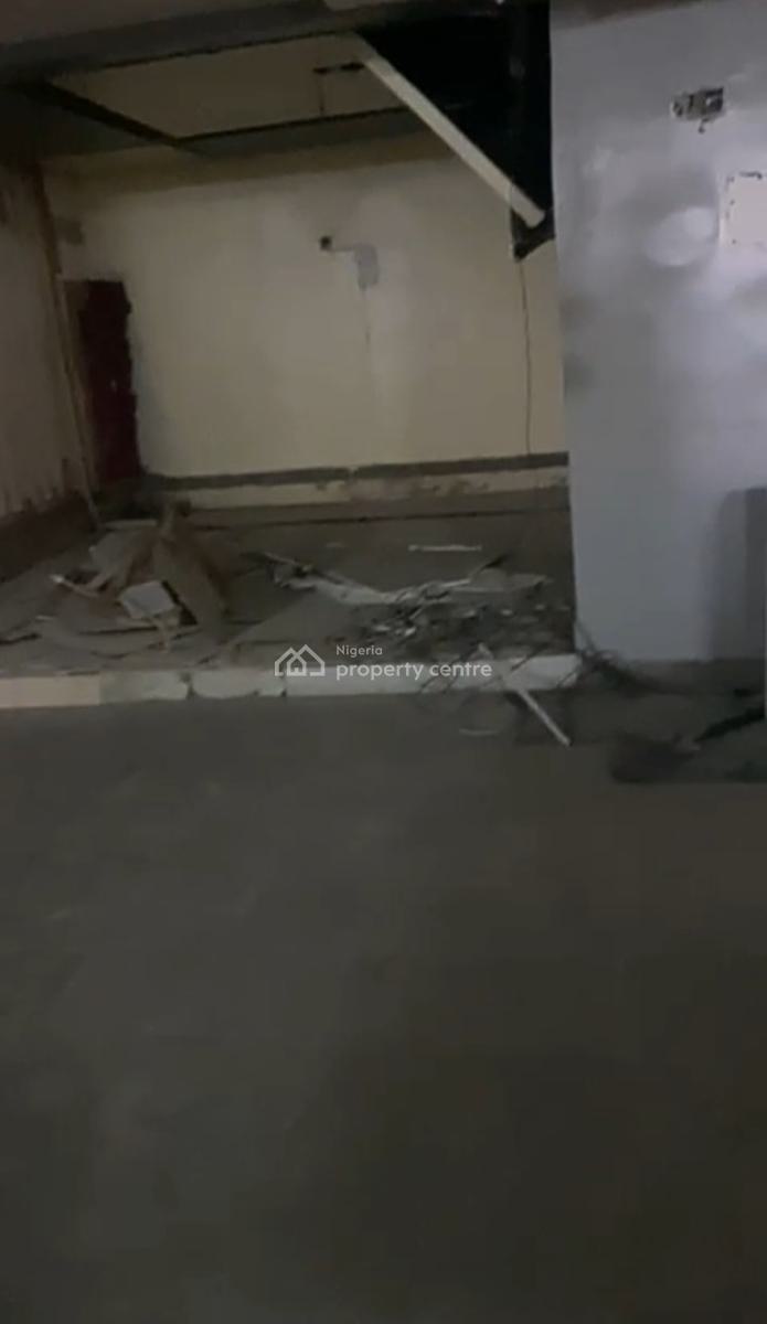 250 Sqm Open Space, Victoria Island (vi), Lagos, Commercial Property for Rent