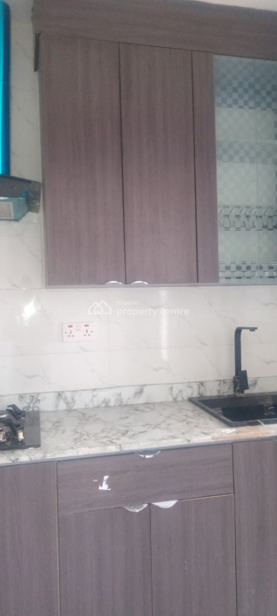 Now Available, Mobil Road, Ilaje, Ajah, Lagos, Flat / Apartment for Rent