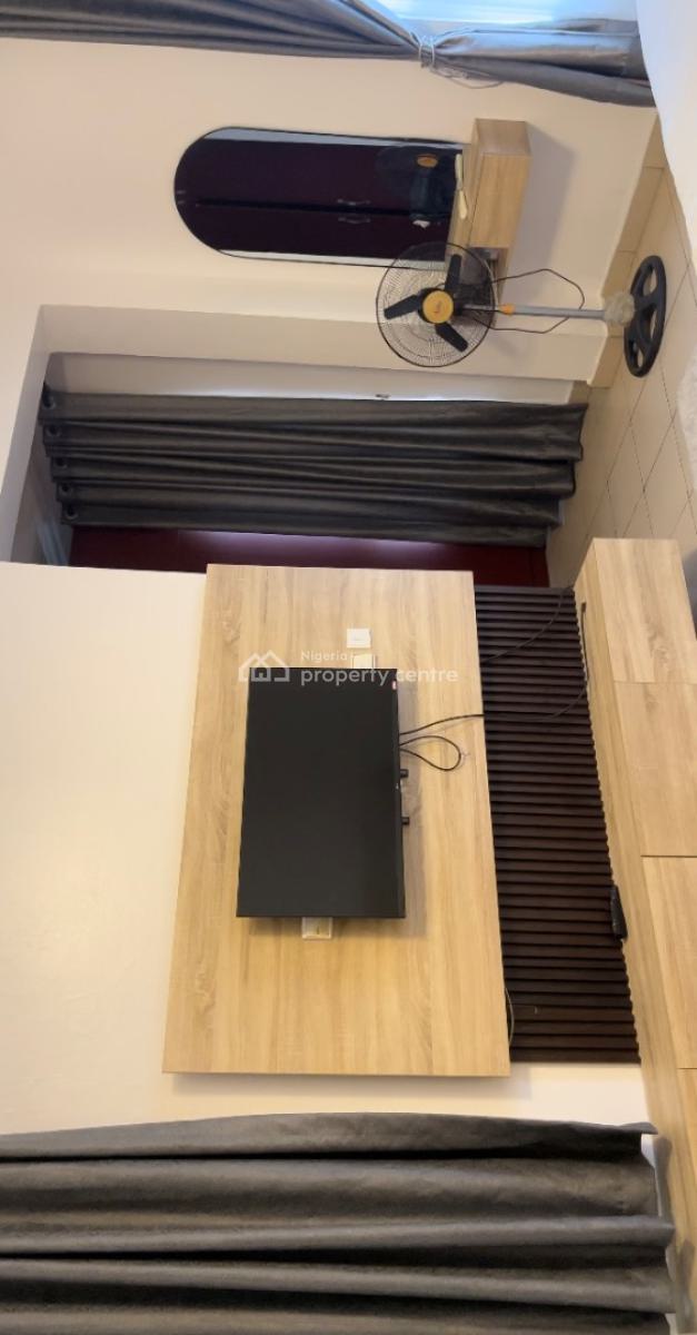 3 Bedroom Apartment, Cromwell Estate, Chevron Drive, Lekki, Lagos, Flat / Apartment Short Let