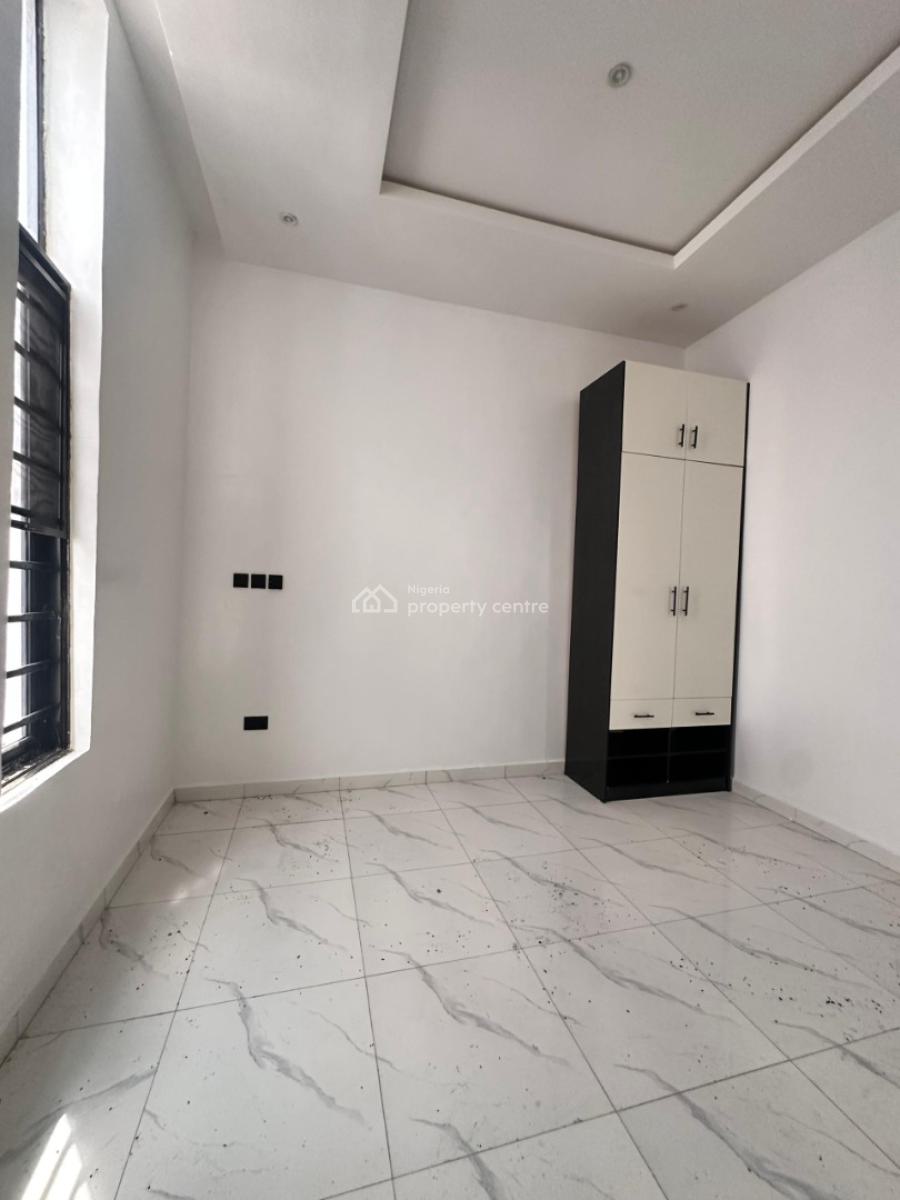 Exceptionally Spacious 4 Bedroom Semi-detached Duplex, Orchid Road, Lekki, Lagos, Semi-detached Duplex for Sale