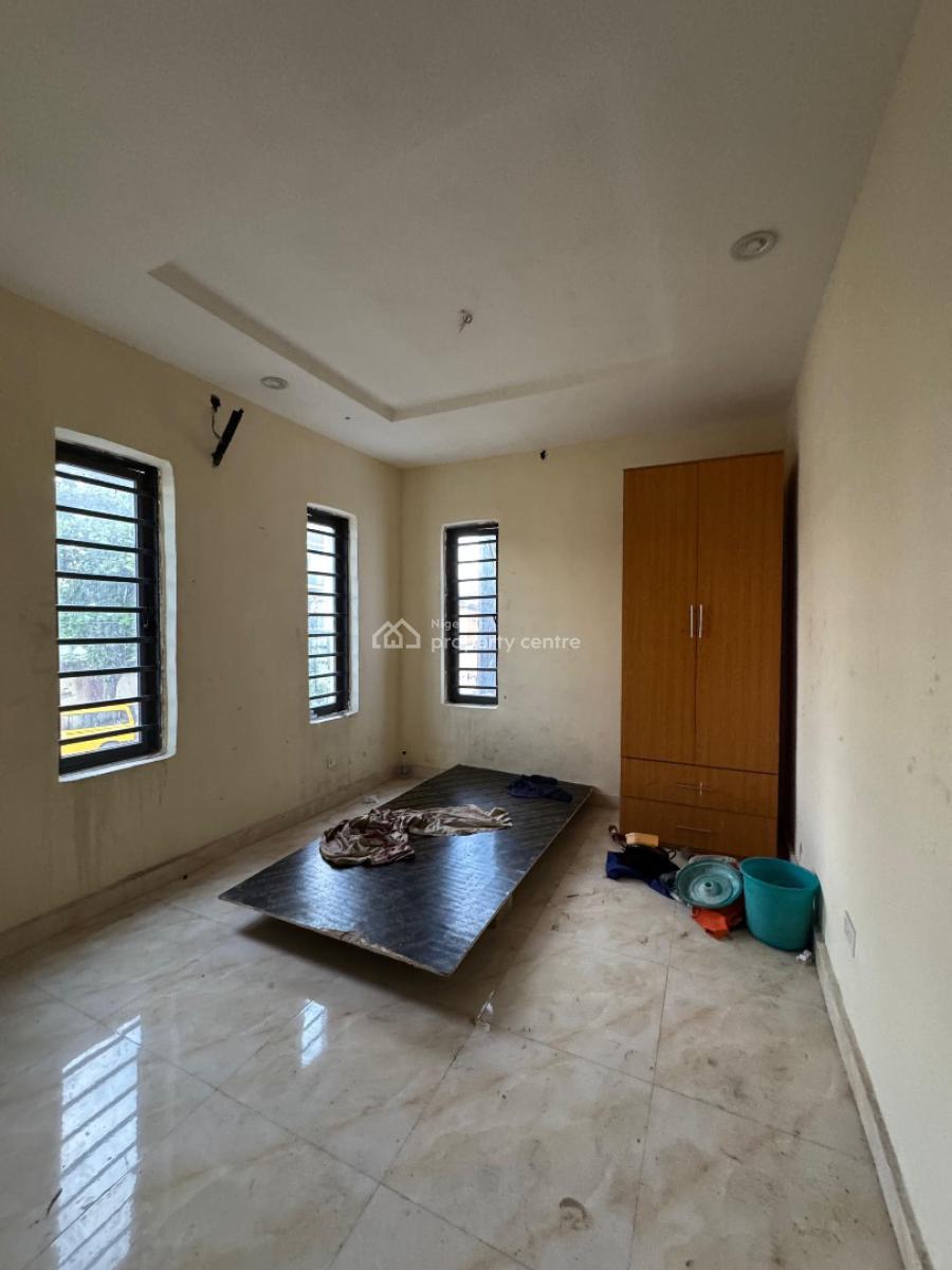 Newly Built 3 Bedroom Apartments, Yaba, Lagos, Block of Flats for Sale