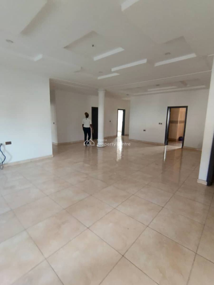 Well Built 3 Bedroom Apartment, Ikeja Gra, Ikeja, Lagos, Flat / Apartment for Rent