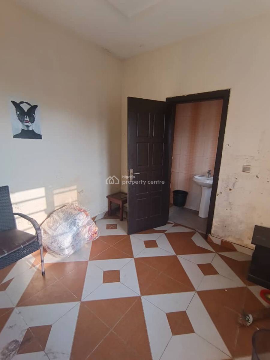 Well Built 3 Bedroom Apartment, Ikeja Gra, Ikeja, Lagos, Flat / Apartment for Rent