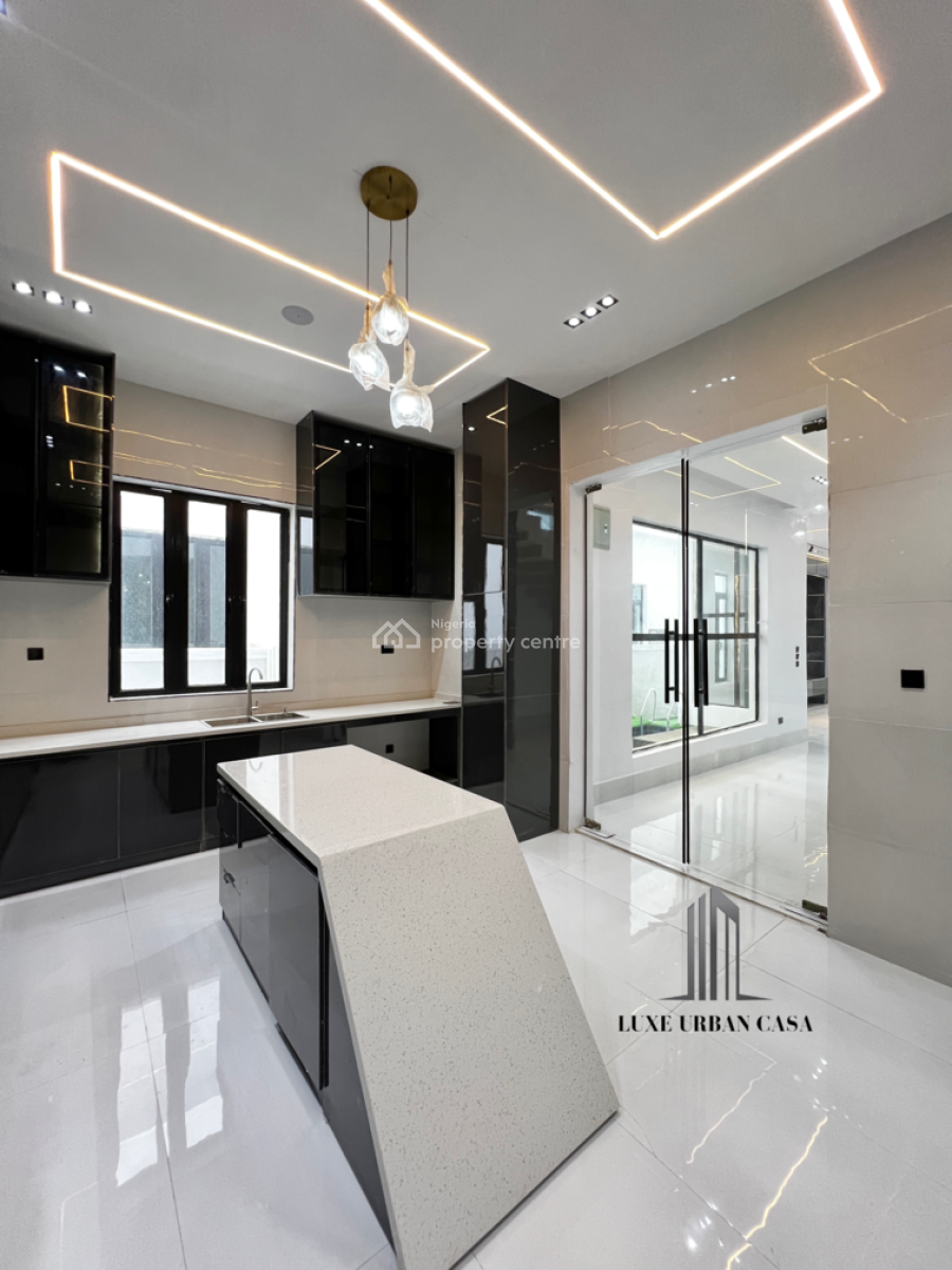 5 Bedroom Detached House, Orchid Road, Lekki, Lagos, House for Sale