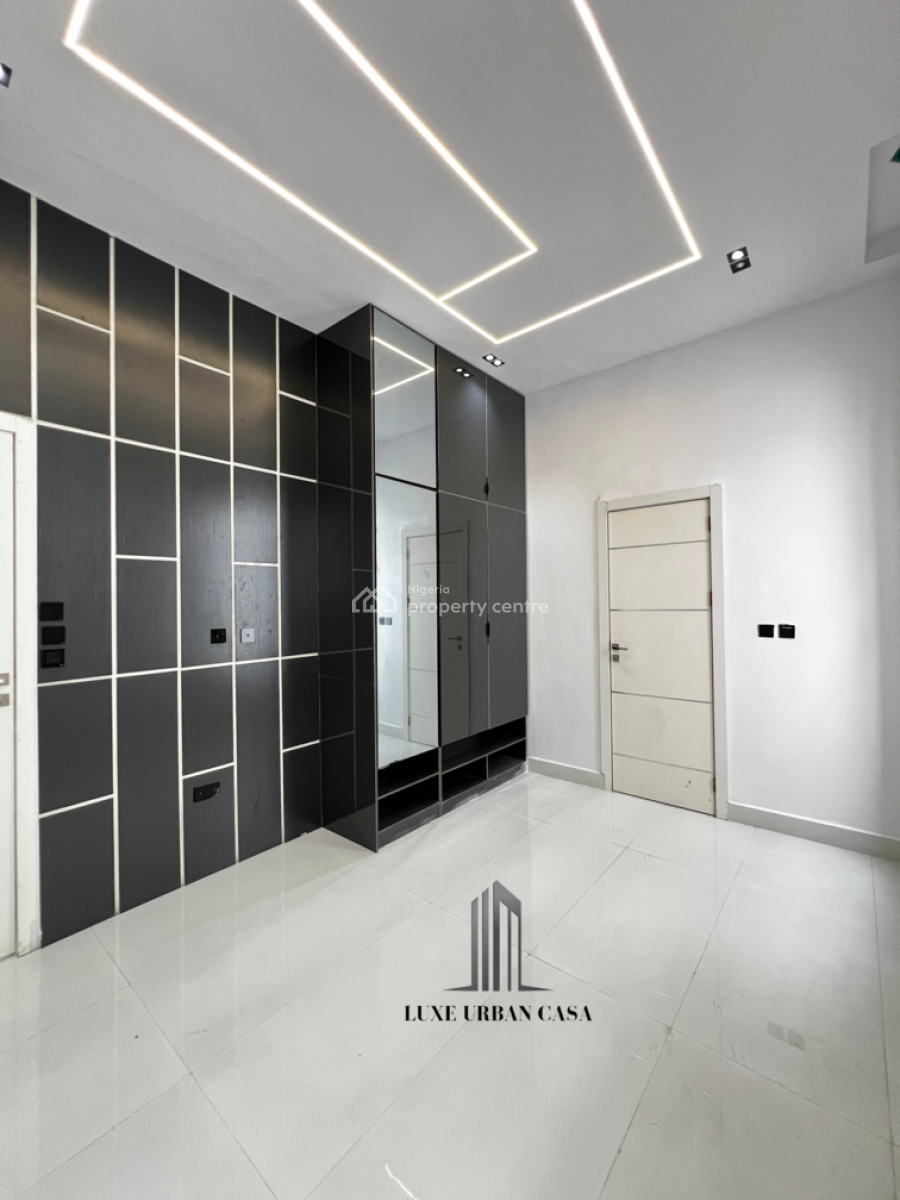 5 Bedroom Detached House, Orchid Road, Lekki, Lagos, House for Sale