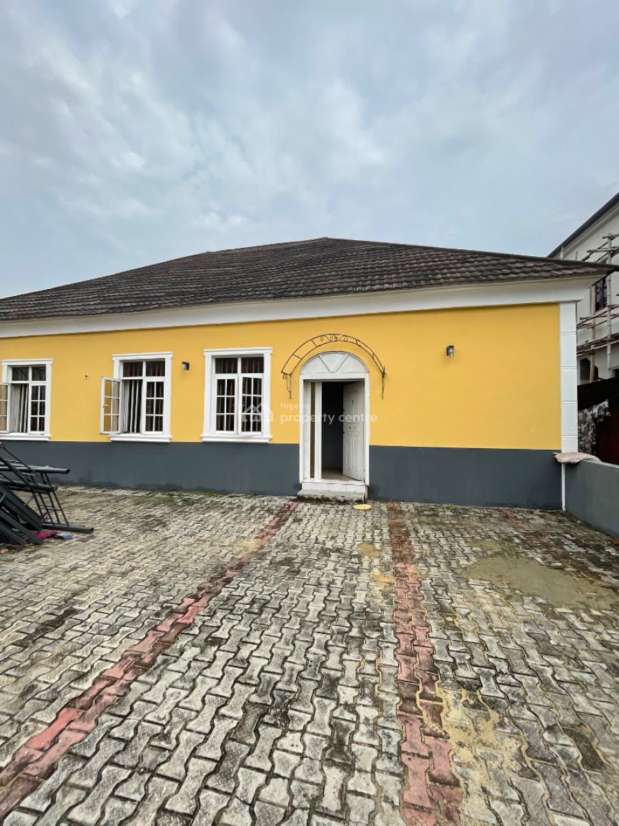 3 Bedroom Bungalow, Majek , Bashorun Town, Sangotedo, Ajah, Lagos, Flat / Apartment for Rent
