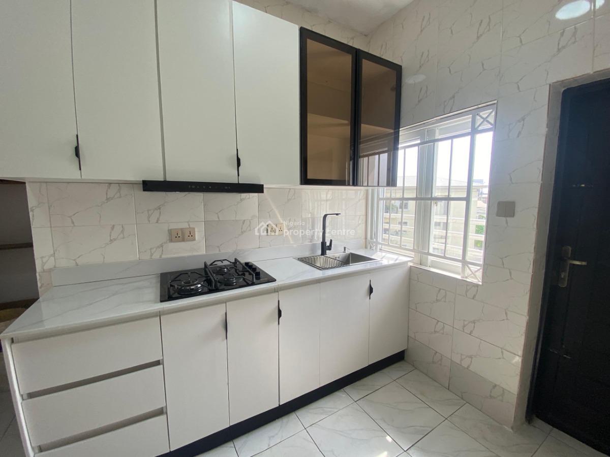 Newly Renovated 3 Bedroom Flat, Prime Water View Estate, Ikate, Lekki, Lagos, Flat / Apartment for Rent